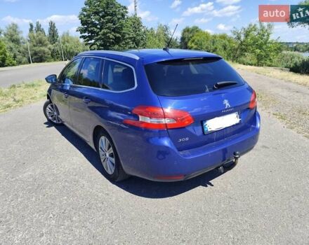 Синий Пежо 308, объемом двигателя 1.56 л и пробегом 260 тыс. км за 12000 $, фото 2 на Automoto.ua