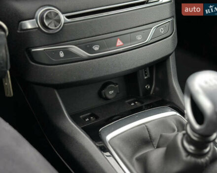 Синій Пежо 308, об'ємом двигуна 1.56 л та пробігом 196 тис. км за 9500 $, фото 20 на Automoto.ua