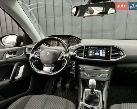 Синій Пежо 308, об'ємом двигуна 1.56 л та пробігом 196 тис. км за 9500 $, фото 12 на Automoto.ua