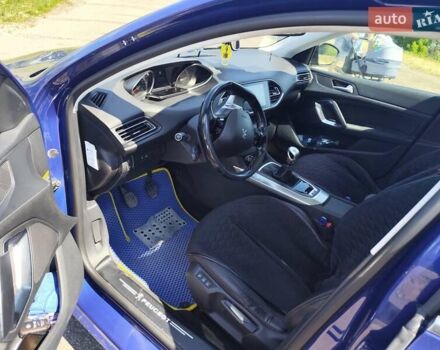 Синий Пежо 308, объемом двигателя 1.56 л и пробегом 260 тыс. км за 12000 $, фото 9 на Automoto.ua