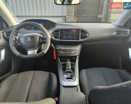 Синий Пежо 308, объемом двигателя 1.5 л и пробегом 98 тыс. км за 15000 $, фото 14 на Automoto.ua