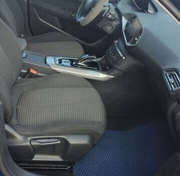 Синий Пежо 308, объемом двигателя 1.5 л и пробегом 98 тыс. км за 15000 $, фото 11 на Automoto.ua