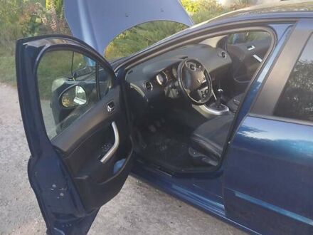 Синий Пежо 308, объемом двигателя 1.62 л и пробегом 122 тыс. км за 5400 $, фото 1 на Automoto.ua