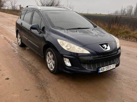 Синий Пежо 308, объемом двигателя 1.6 л и пробегом 320 тыс. км за 5000 $, фото 1 на Automoto.ua