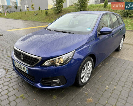 Синий Пежо 308, объемом двигателя 1.5 л и пробегом 163 тыс. км за 12799 $, фото 1 на Automoto.ua