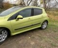 Зелений Пежо 308, об'ємом двигуна 1.6 л та пробігом 216 тис. км за 4500 $, фото 2 на Automoto.ua