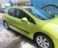 Зеленый Пежо 308, объемом двигателя 1.6 л и пробегом 172 тыс. км за 4000 $, фото 2 на Automoto.ua