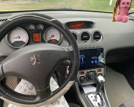Зелений Пежо 308, об'ємом двигуна 1.6 л та пробігом 216 тис. км за 4500 $, фото 9 на Automoto.ua