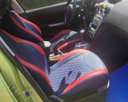 Зеленый Пежо 308, объемом двигателя 1.6 л и пробегом 80 тыс. км за 5500 $, фото 7 на Automoto.ua