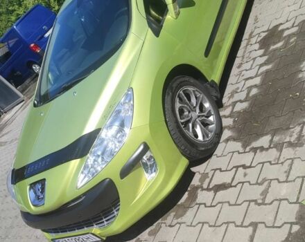 Зеленый Пежо 308, объемом двигателя 1.6 л и пробегом 80 тыс. км за 5500 $, фото 3 на Automoto.ua