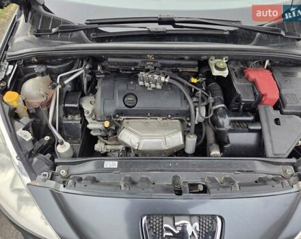 Зеленый Пежо 308, объемом двигателя 1.4 л и пробегом 190 тыс. км за 4450 $, фото 20 на Automoto.ua