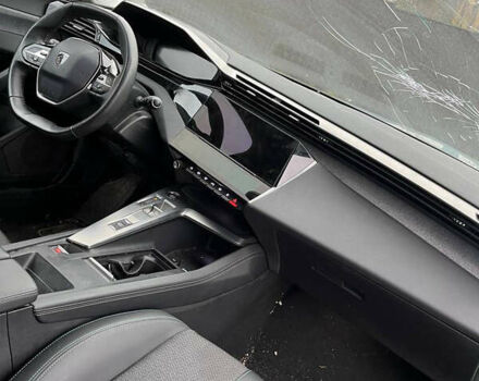 Зелений Пежо 308, об'ємом двигуна 1.6 л та пробігом 35 тис. км за 9999 $, фото 13 на Automoto.ua