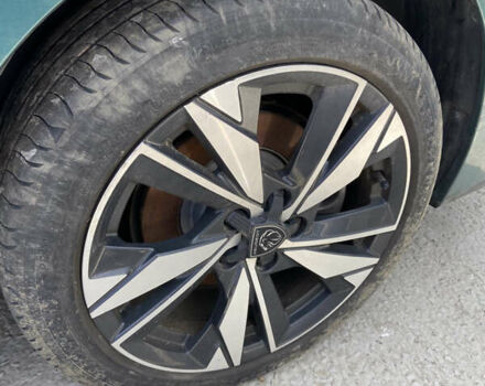 Зелений Пежо 308, об'ємом двигуна 1.6 л та пробігом 35 тис. км за 9999 $, фото 7 на Automoto.ua