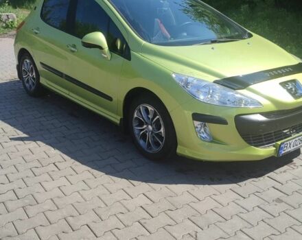 Зеленый Пежо 308, объемом двигателя 1.6 л и пробегом 80 тыс. км за 5500 $, фото 1 на Automoto.ua