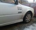 Белый Пежо 309, объемом двигателя 1.6 л и пробегом 300 тыс. км за 800 $, фото 5 на Automoto.ua
