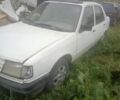 Пежо 309 1988 у Чернівцях на Automoto.ua Білий Пежо 309, об'ємом двигуна 1.3 л та пробігом 100 тис. км за 600 $, фото 5 на Automoto.ua