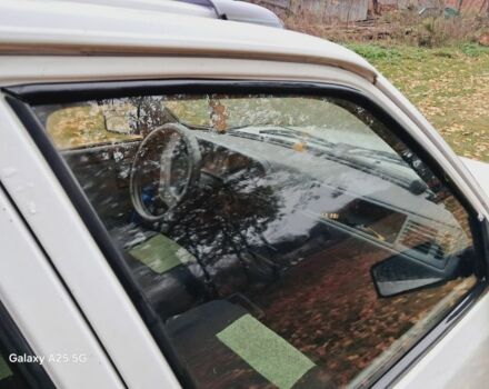 Белый Пежо 309, объемом двигателя 0 л и пробегом 300 тыс. км за 800 $, фото 4 на Automoto.ua