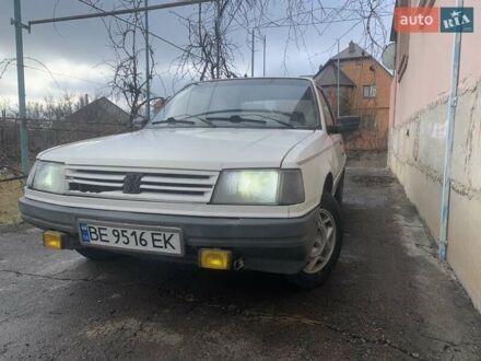 Пежо 309 1987 в Южноукраинске на Automoto.ua Белый Пежо 309, объемом двигателя 1.1 л и пробегом 45 тыс. км за 1100 $, фото 1 на Automoto.ua