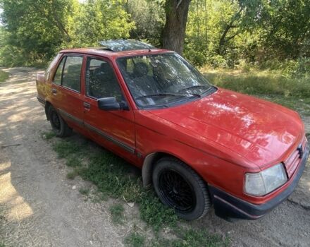 Красный Пежо 309, объемом двигателя 1.9 л и пробегом 350 тыс. км за 770 $, фото 4 на Automoto.ua