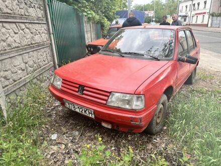 Красный Пежо 309, объемом двигателя 0 л и пробегом 100 тыс. км за 312 $, фото 1 на Automoto.ua