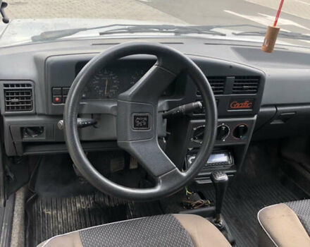 Серый Пежо 309, объемом двигателя 1.1 л и пробегом 388 тыс. км за 1200 $, фото 8 на Automoto.ua