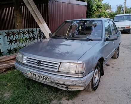 Серый Пежо 309, объемом двигателя 0 л и пробегом 602 тыс. км за 700 $, фото 1 на Automoto.ua