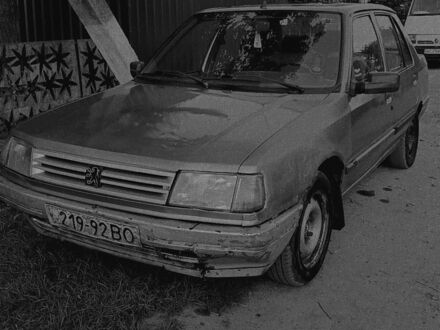Серый Пежо 309, объемом двигателя 0 л и пробегом 602 тыс. км за 700 $, фото 1 на Automoto.ua