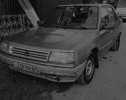 Серый Пежо 309, объемом двигателя 0 л и пробегом 602 тыс. км за 700 $, фото 1 на Automoto.ua
