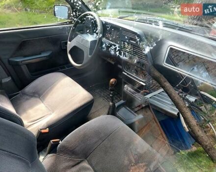 Синий Пежо 309, объемом двигателя 1.58 л и пробегом 193 тыс. км за 1249 $, фото 4 на Automoto.ua