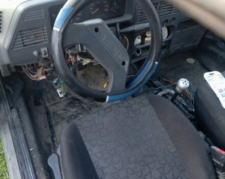Пежо 309 1987 у Чернівцях на Automoto.ua Синій Пежо 309, об'ємом двигуна 4 л та пробігом 341 тис. км за 550 $, фото 4 на Automoto.ua