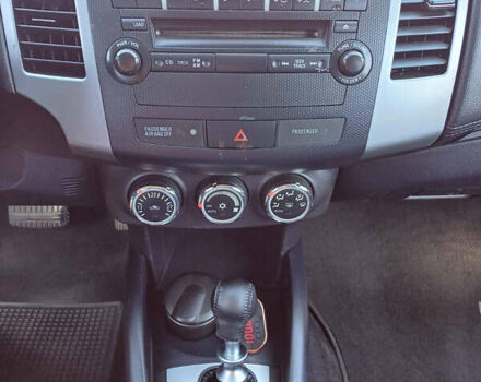 Белый Пежо 4007, объемом двигателя 2.2 л и пробегом 203 тыс. км за 10500 $, фото 10 на Automoto.ua