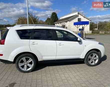 Белый Пежо 4007, объемом двигателя 2.2 л и пробегом 203 тыс. км за 10500 $, фото 3 на Automoto.ua