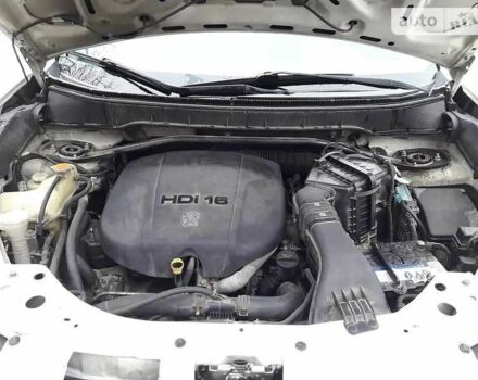 Белый Пежо 4007, объемом двигателя 2.2 л и пробегом 300 тыс. км за 8900 $, фото 12 на Automoto.ua