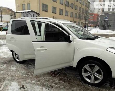 Белый Пежо 4007, объемом двигателя 2.2 л и пробегом 300 тыс. км за 8900 $, фото 5 на Automoto.ua