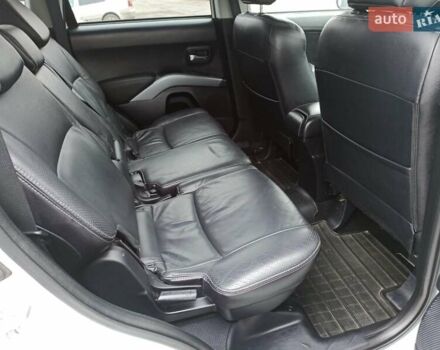 Белый Пежо 4007, объемом двигателя 2.2 л и пробегом 189 тыс. км за 10150 $, фото 15 на Automoto.ua