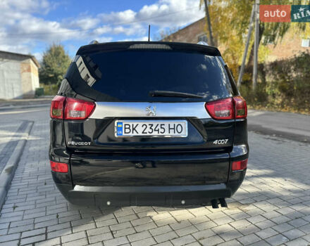 Черный Пежо 4007, объемом двигателя 2.2 л и пробегом 253 тыс. км за 9500 $, фото 4 на Automoto.ua
