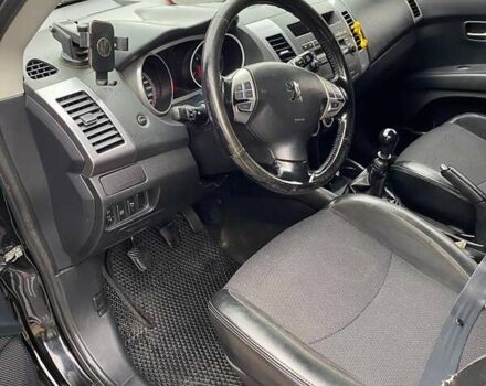 Черный Пежо 4007, объемом двигателя 2.2 л и пробегом 255 тыс. км за 8100 $, фото 8 на Automoto.ua