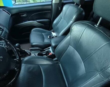 Черный Пежо 4007, объемом двигателя 2.2 л и пробегом 260 тыс. км за 8750 $, фото 14 на Automoto.ua