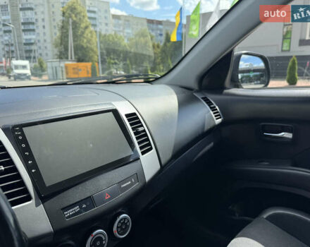 Чорний Пежо 4007, об'ємом двигуна 2.2 л та пробігом 247 тис. км за 9400 $, фото 21 на Automoto.ua