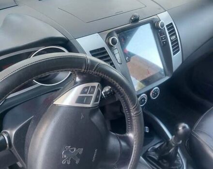 Черный Пежо 4007, объемом двигателя 2.2 л и пробегом 390 тыс. км за 8579 $, фото 5 на Automoto.ua