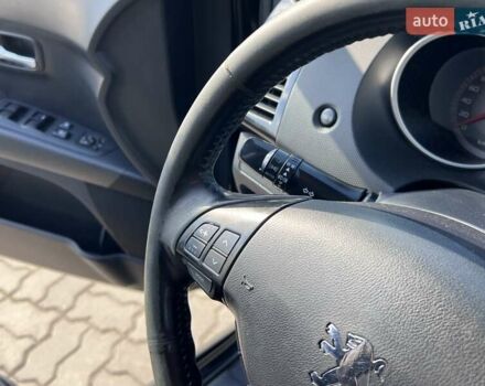 Чорний Пежо 4007, об'ємом двигуна 2.2 л та пробігом 147 тис. км за 9790 $, фото 16 на Automoto.ua