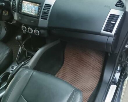 Черный Пежо 4007, объемом двигателя 2.2 л и пробегом 260 тыс. км за 8750 $, фото 17 на Automoto.ua