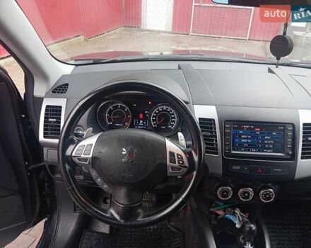 Чорний Пежо 4007, об'ємом двигуна 2.2 л та пробігом 268 тис. км за 9800 $, фото 5 на Automoto.ua