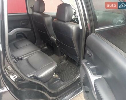 Чорний Пежо 4007, об'ємом двигуна 2.2 л та пробігом 268 тис. км за 9800 $, фото 7 на Automoto.ua
