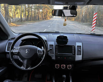 Черный Пежо 4007, объемом двигателя 2.18 л и пробегом 177 тыс. км за 9700 $, фото 3 на Automoto.ua