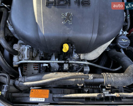 Черный Пежо 4007, объемом двигателя 2.18 л и пробегом 177 тыс. км за 9700 $, фото 20 на Automoto.ua