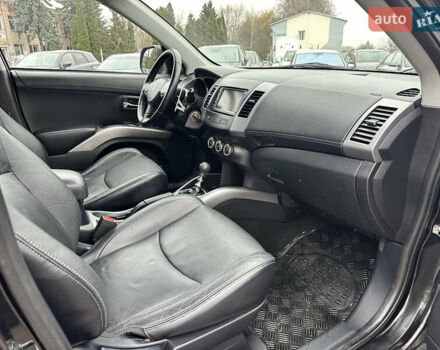 Чорний Пежо 4007, об'ємом двигуна 2.18 л та пробігом 220 тис. км за 9999 $, фото 31 на Automoto.ua