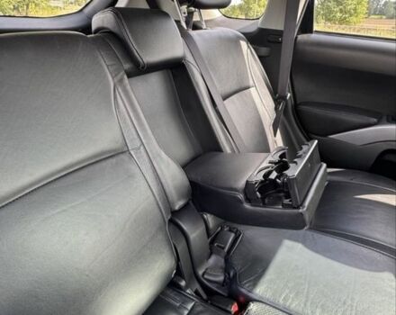 Черный Пежо 4007, объемом двигателя 2.2 л и пробегом 250 тыс. км за 10500 $, фото 4 на Automoto.ua