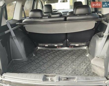 Черный Пежо 4007, объемом двигателя 2.18 л и пробегом 270 тыс. км за 10300 $, фото 4 на Automoto.ua