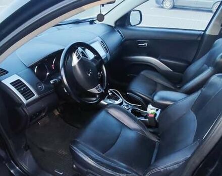 Черный Пежо 4007, объемом двигателя 2.2 л и пробегом 162 тыс. км за 12000 $, фото 11 на Automoto.ua